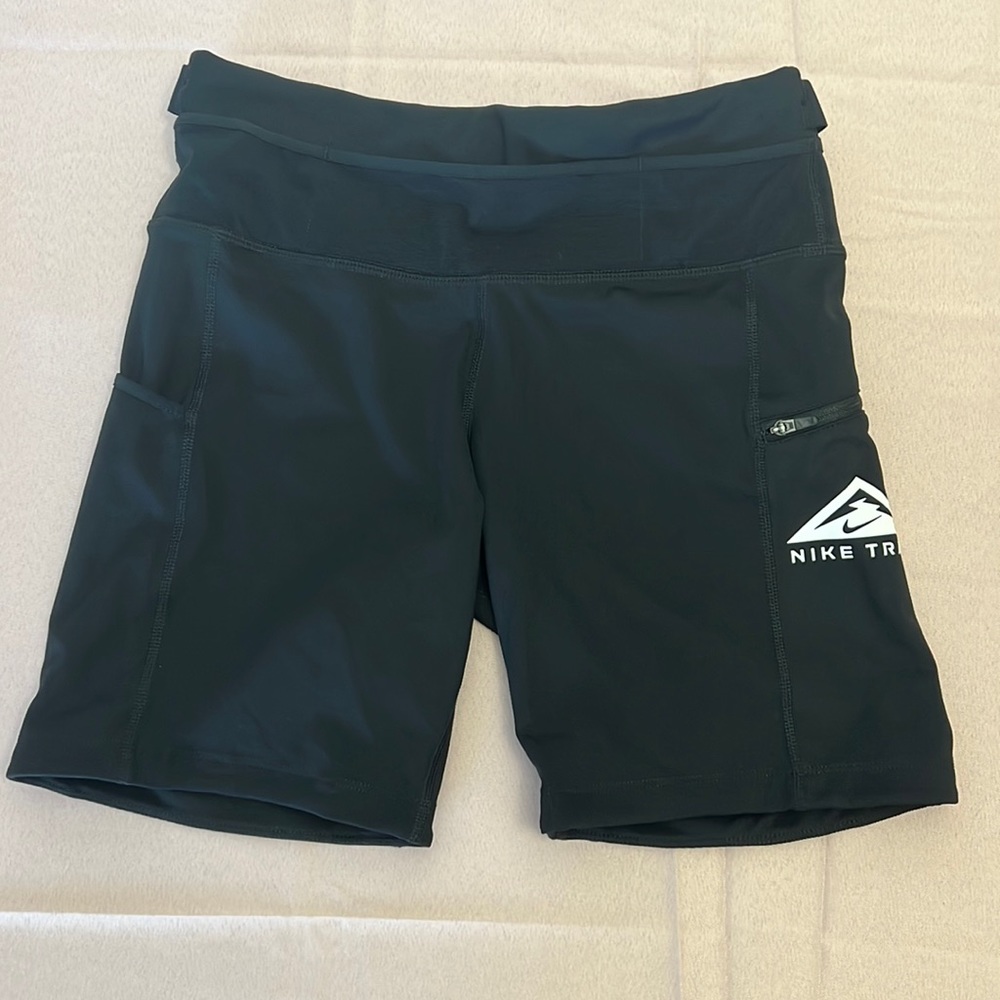 Nike Epic Luxe Women's Trail-Running Tight Shorts Black Size Medium